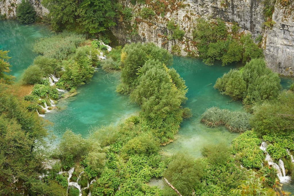 Vacances de Noël : découvre les plus belles destinations d'Europe lacs de Plitvice Croatie