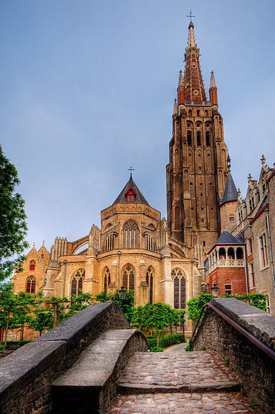 ou partir en octobre bruges eglise notre dame