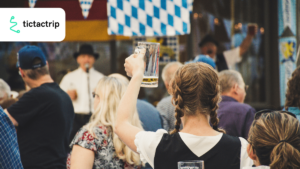 oktoberfest 2021 biere beer serveuse munich fête alcool