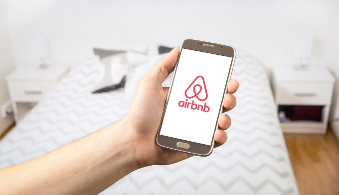 conciergerie airbnb - application téléphone airbnb