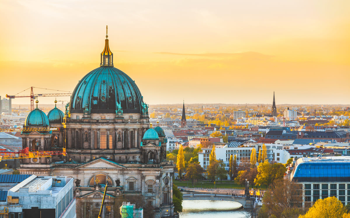 Vue A rienne Berlin Voyagez Partout En Europe vue-a-rienne-berlin-voyagez-partout-en-europe