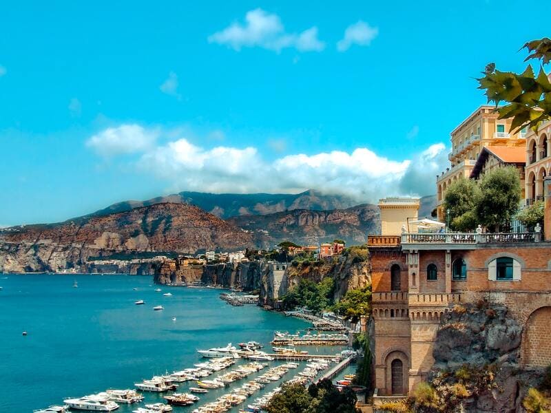 îles européennes - île de Capri dans la baie napolitaine