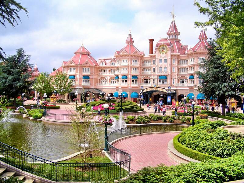 parc disney paris - hotel disneyland paris