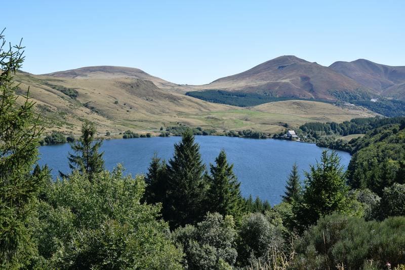 lac de guéry auvergne et montagne 