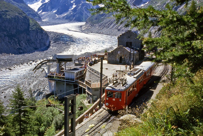 Train du Montenvers Chamonix - Mer de Glace - Les plus beaux paysages d'Europe