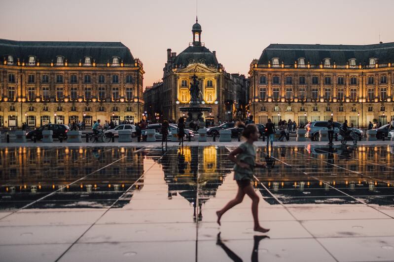 ville de bordeaux miroir d'eau