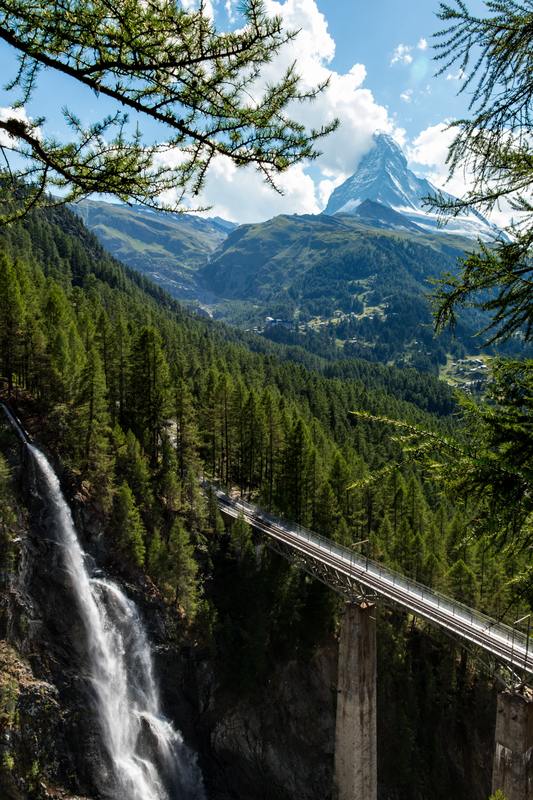 Mont Cervin Cascade - Paysage Montagne été