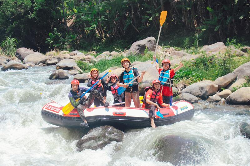 rafting en famille montagne 