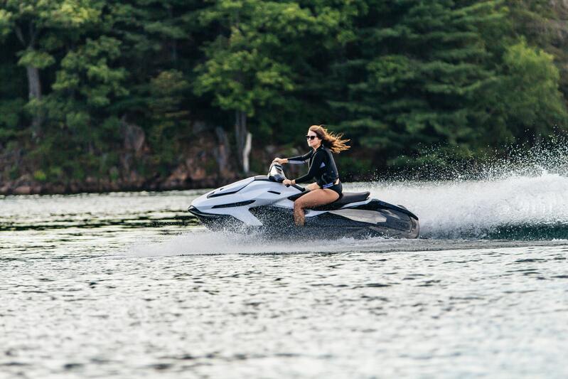 activités sportives station balnéaire - jetski