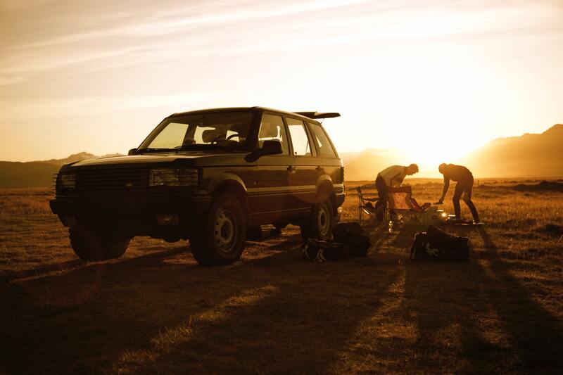 location de voiture - couché de soleil