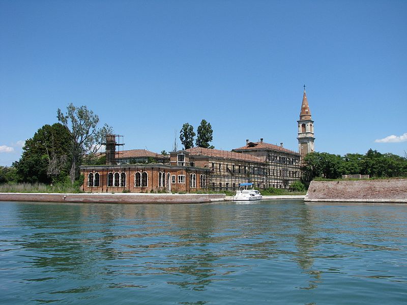 île de poveglia en Italie