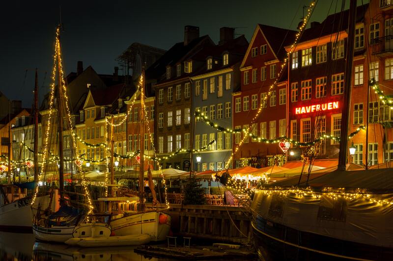 partir à copenhauge en décembre - illuminations de la ville danoise
