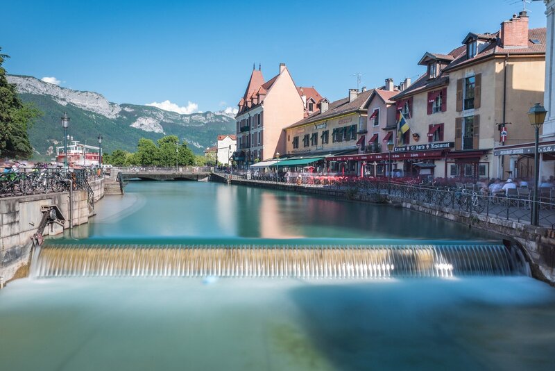 canal d'eau - ville d'annecy - lac d'annecy