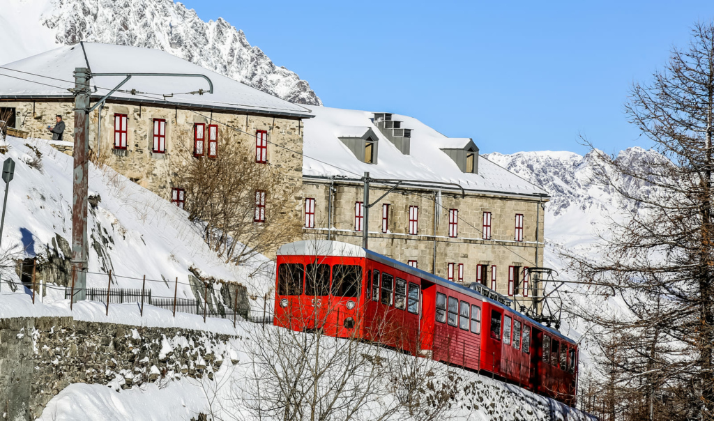 Train du Montenvers Mer de Glace - Activité Chamonix - Train Chamonix