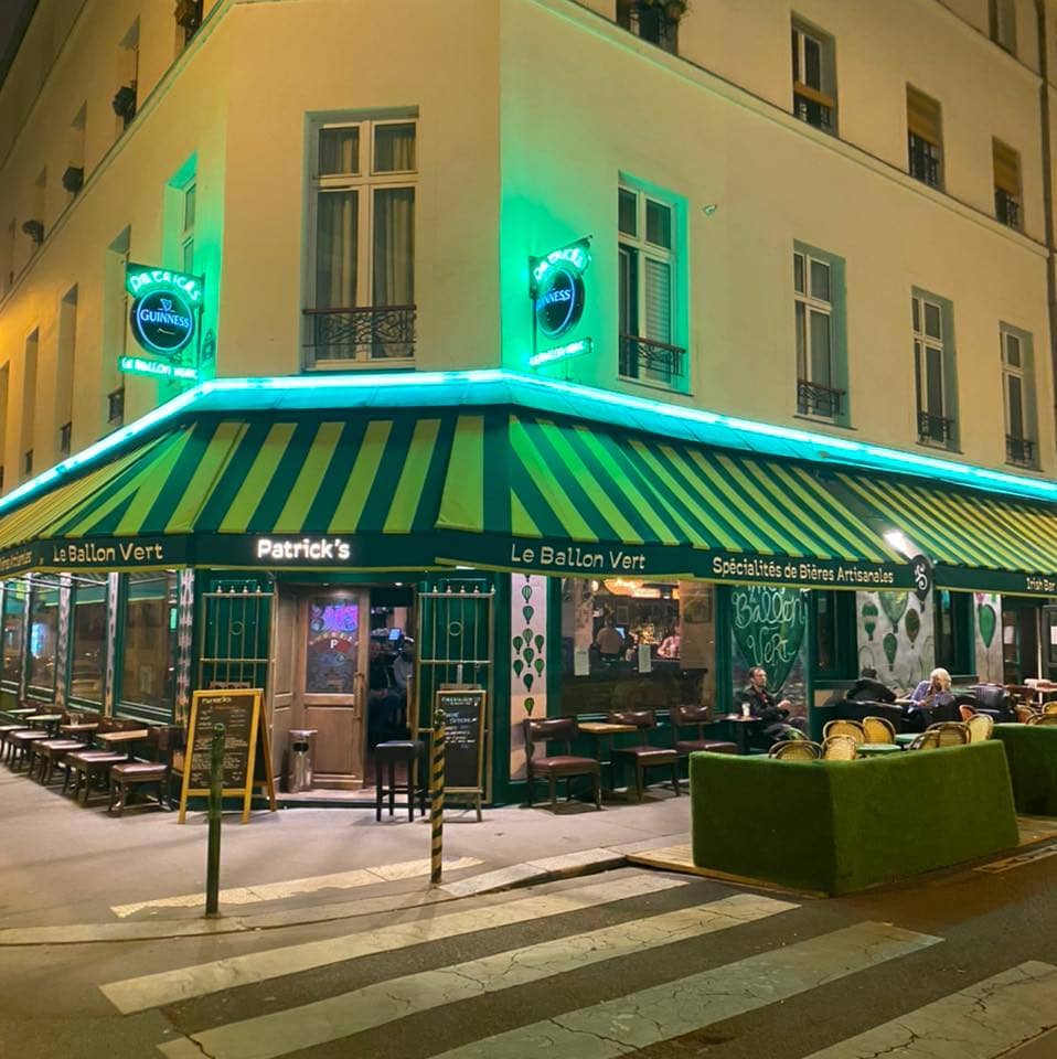 extérieur bar irlandais Patrick's Paris - Saint patrick paris 2022