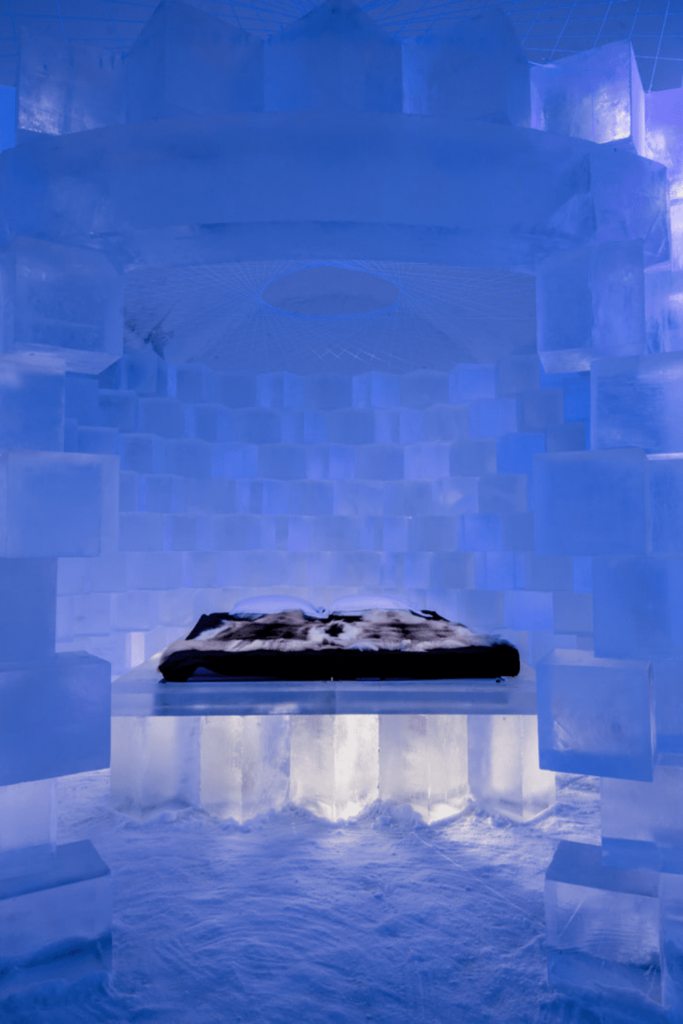 hotel de glace laponie : logement insolite Suède