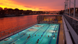 Piscine Paris : Piscine ouverte de nuit paris - Joséphine Baker