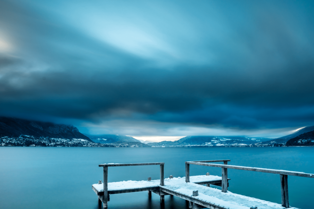 lac d'annecy hiver