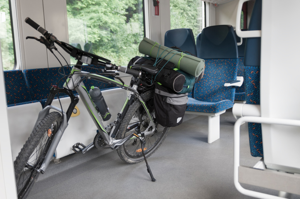 Vélo dans un train