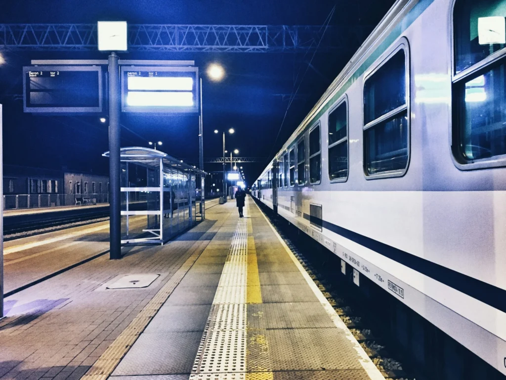 Train de nuit 2026 : lignes, prix et conseils pour l'été