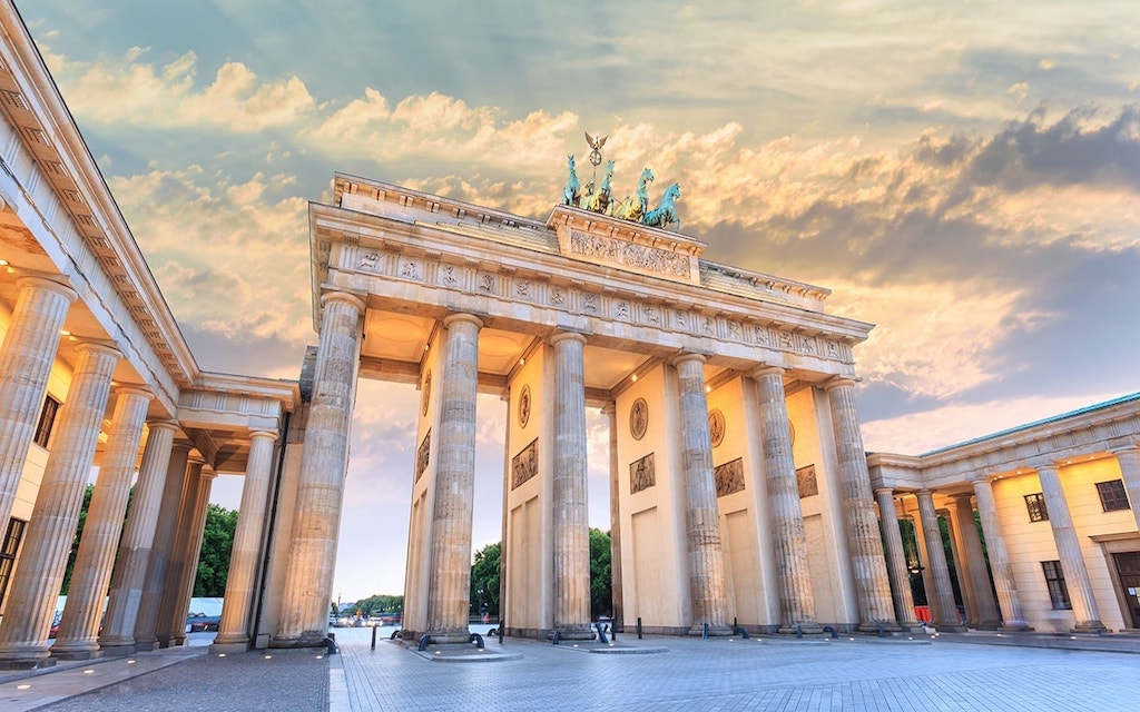 Où partir en mars 2022 ? Porte de Brandebourg Berlin monument