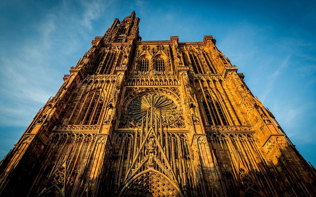 tournée des marchés de Noël cathédrale de Strasbourg